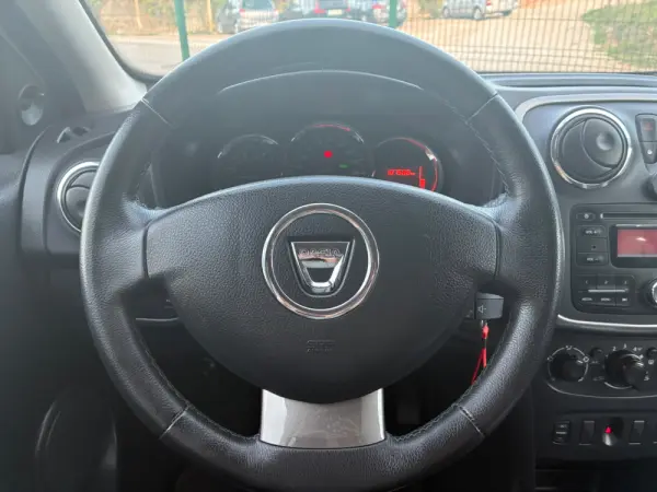 Dacia Sandero TCE 90 Stepway 16