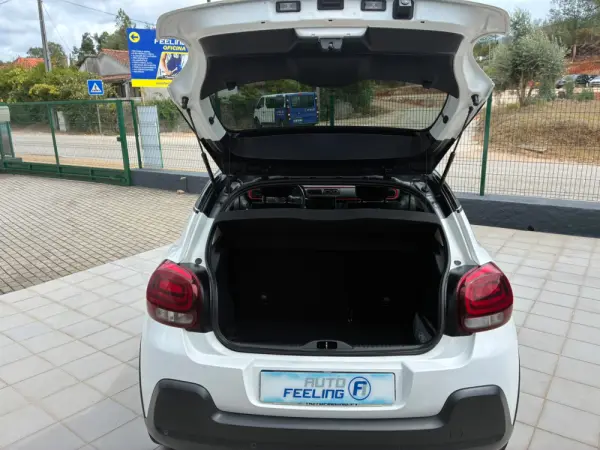 Citroen C3 1.5 BlueHDi Shine 27