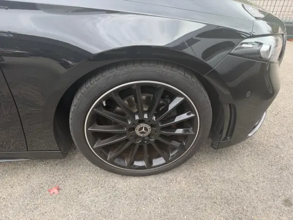 Mercedes-Benz A 180 AMG Line 20