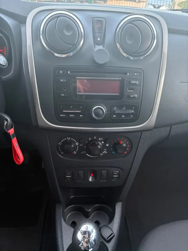 Dacia Sandero TCE 90 Stepway 19