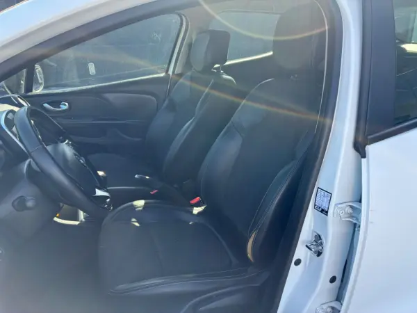 Renault Clio 1.5 Blue dCi Equilibre 9