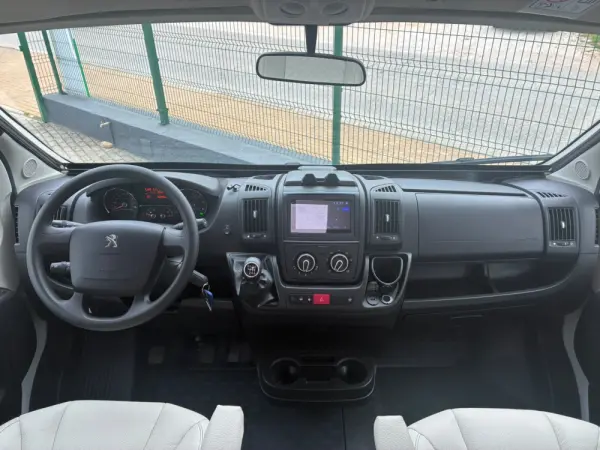 Peugeot Boxer 2.2l HDI Rapido 29