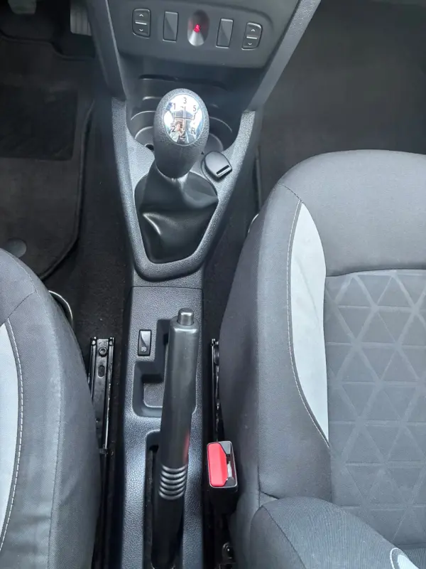 Dacia Sandero TCE 90 Stepway 15