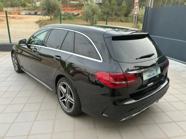 Mercedes-Benz C 300 C300 de hibrido plu-in 2
