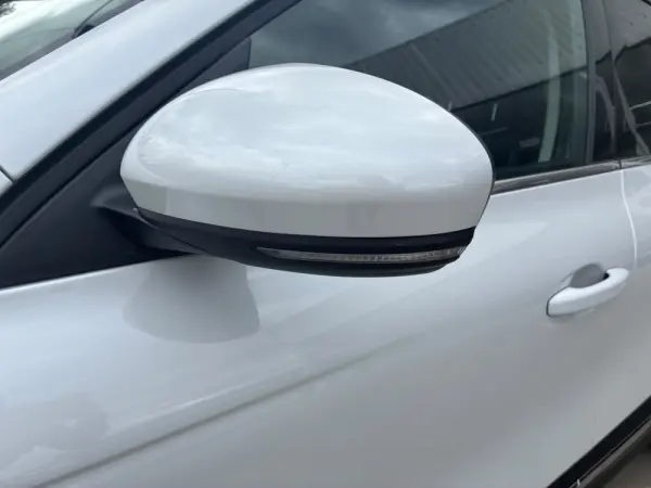 Renault Arkana 1.6 E-Tech Intens 8