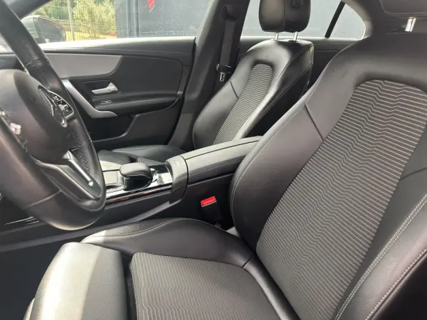 Mercedes-Benz CLA 180 Cla 180d  Aut. 16