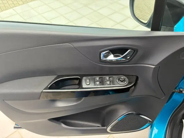 Renault Captur ENERGY dCi 110 Intens 10