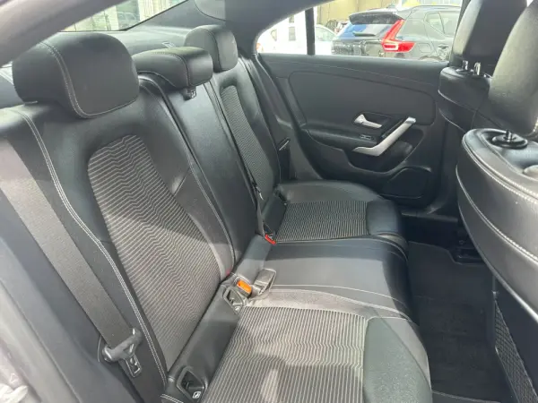 Mercedes-Benz CLA 180 Cla 180d  Aut. 10