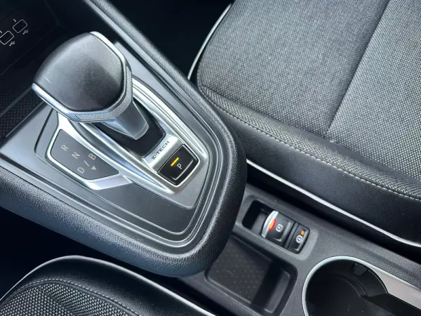 Renault Captur 1.6 E-Tech Intens 21