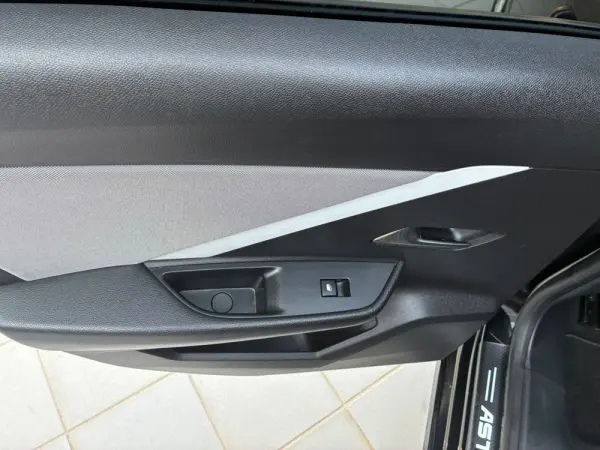 Opel Astra 1.5 D Edition Aut. 27
