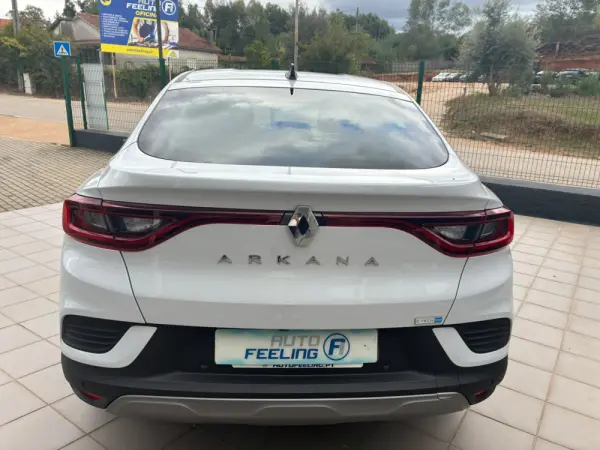 Renault Arkana 1.6 E-Tech Intens 5