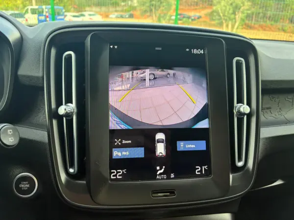 Volvo XC 40 1.5 T2 Momentum Plus Geartronic 19