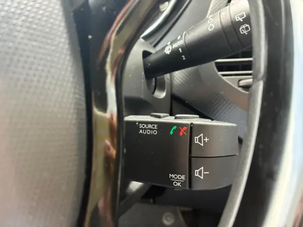 Renault Captur ENERGY dCi 110 Intens 14