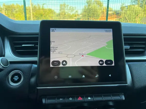 Renault Captur 1.6 HYBRID E-TECH INTENS 13
