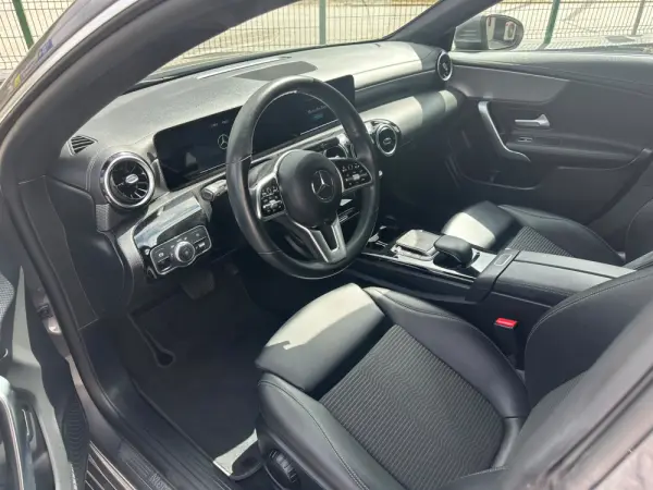 Mercedes-Benz CLA 180 Cla 180d  Aut. 17