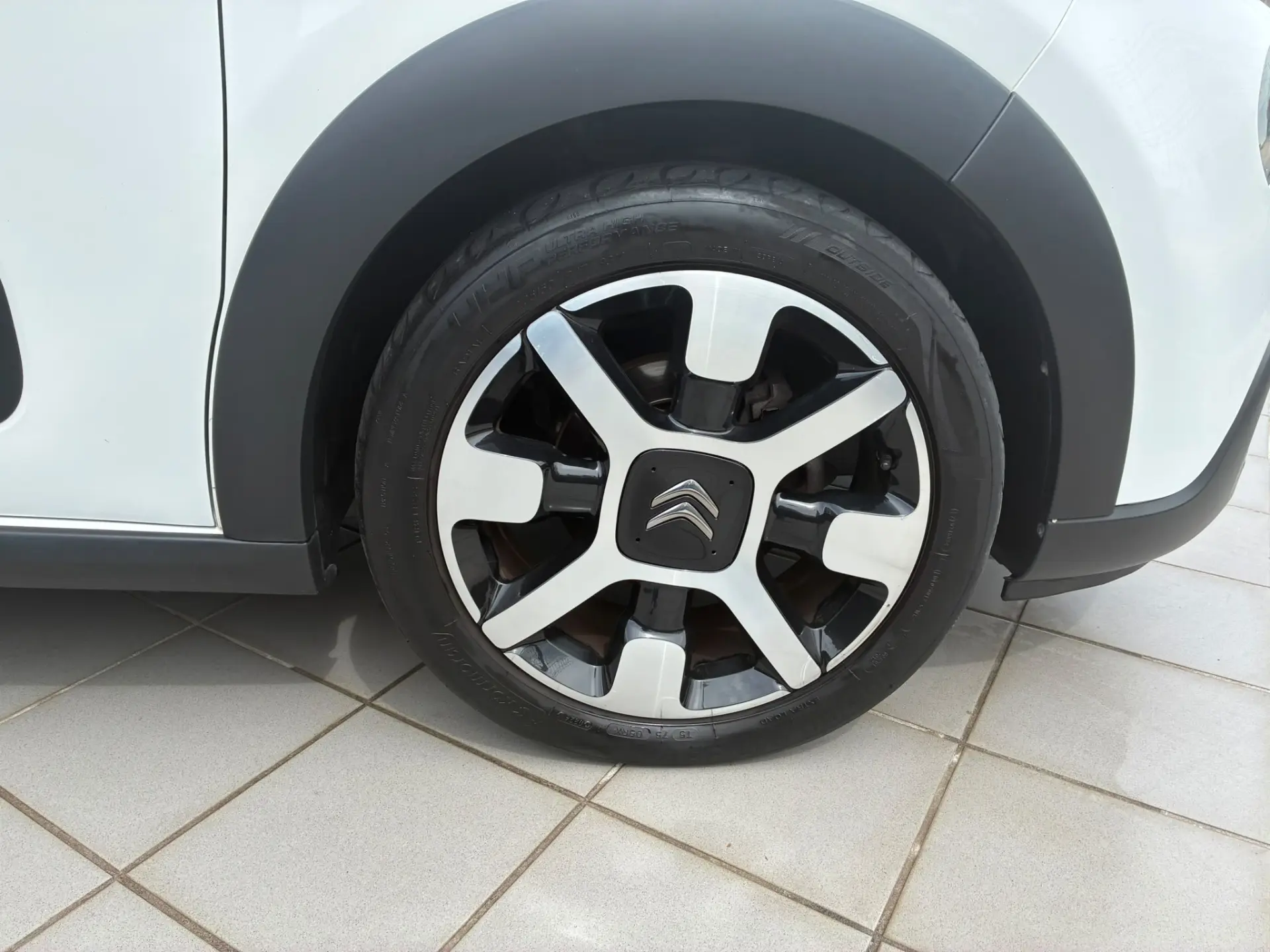 Citroen C3 1.5 BlueHDi Shine 5