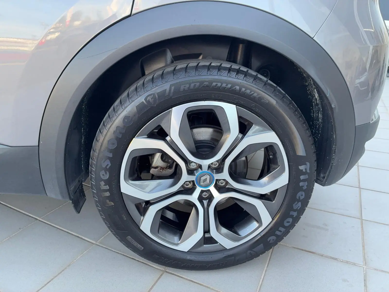 Renault Captur 1.6 HYBRID E-TECH INTENS 7