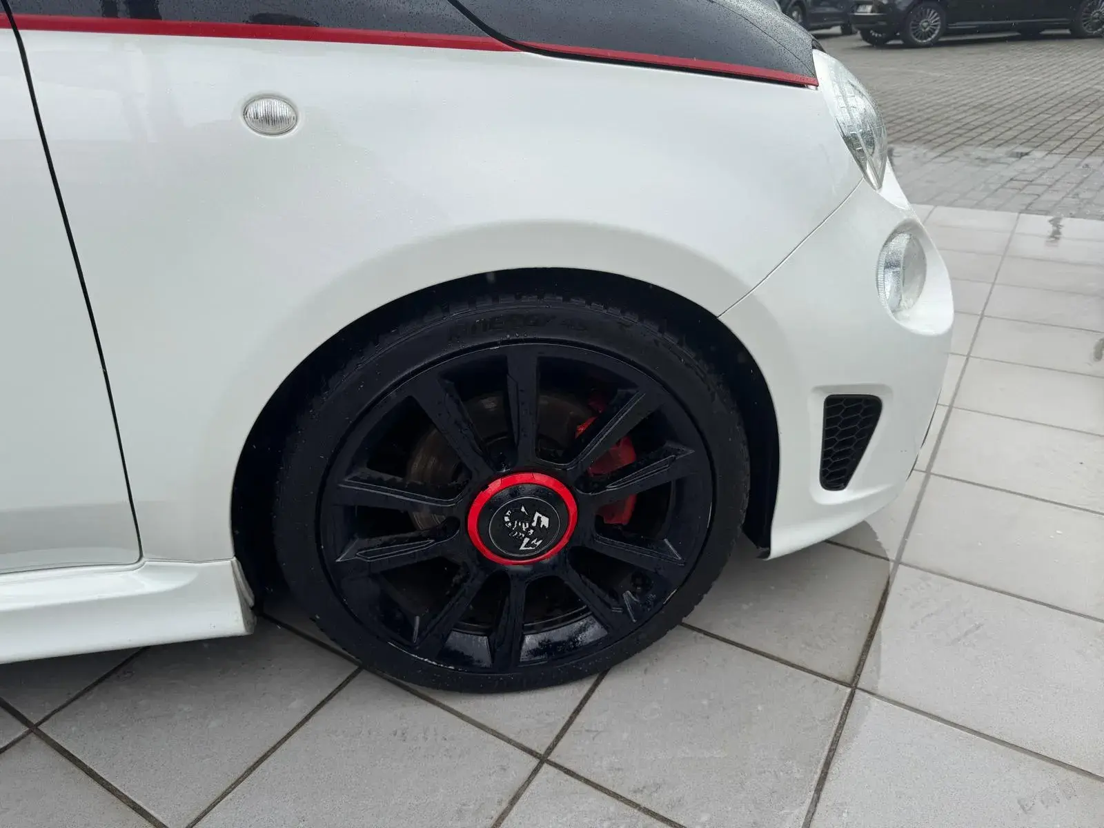 Abarth 595C 1.4 T-Jet Competizione MTA 6