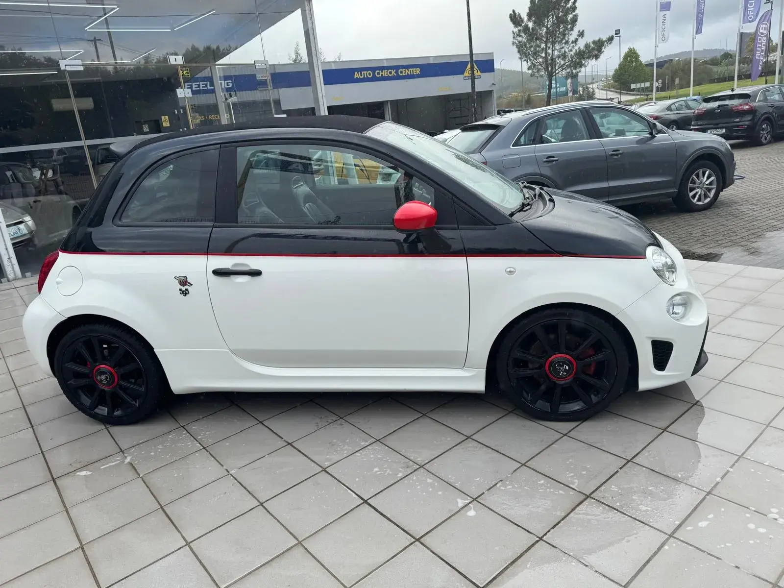 Abarth 595C 1.4 T-Jet Competizione MTA 7