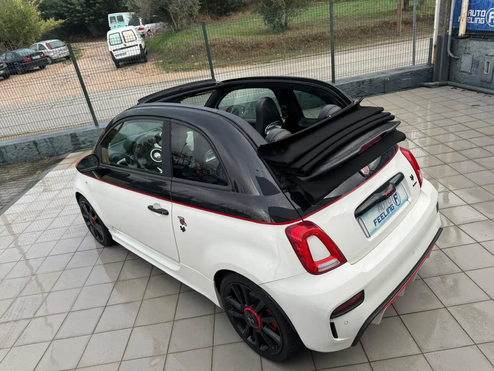 Abarth 595C 1.4 T-Jet Competizione MTA 9