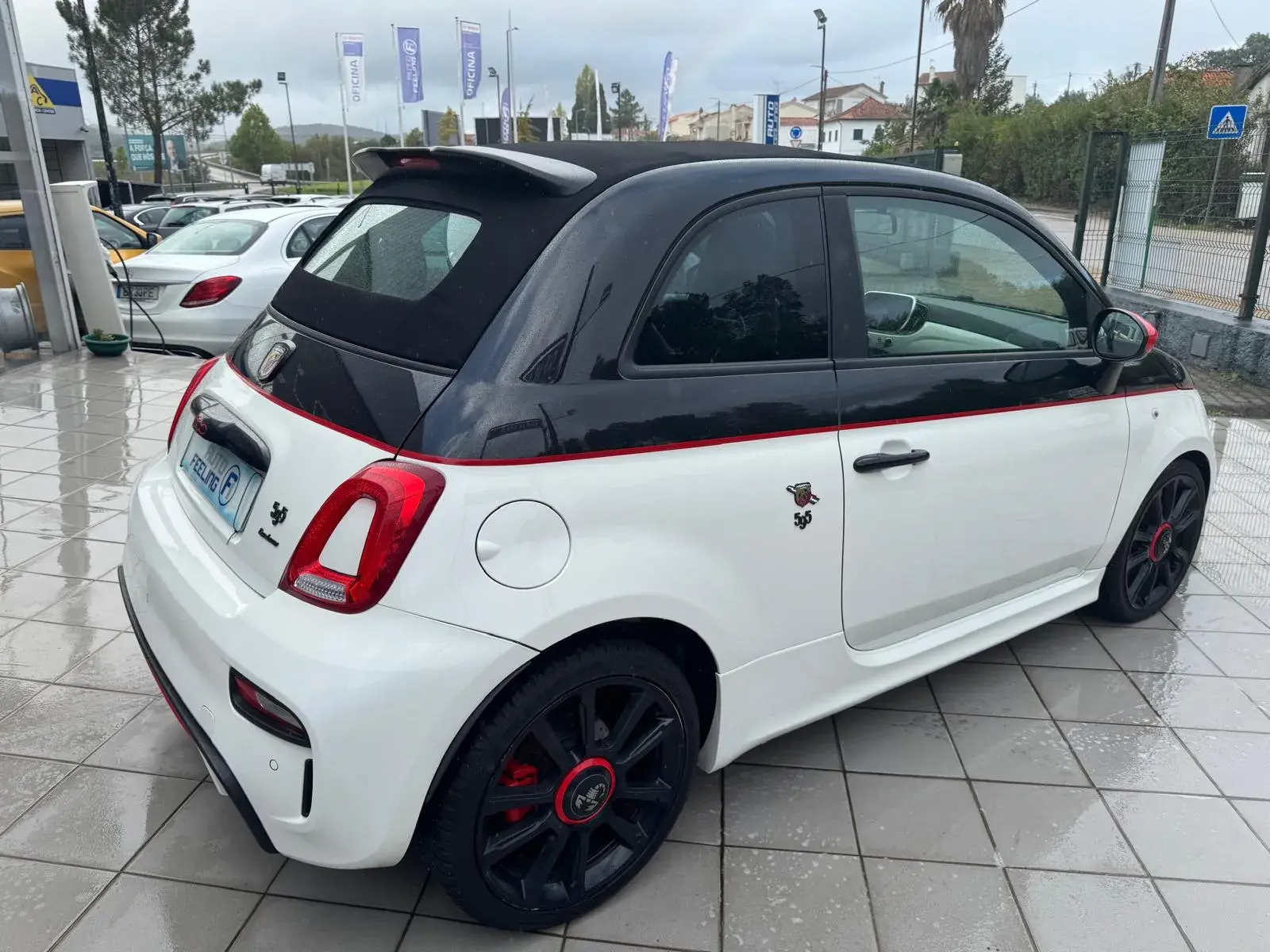 Abarth 595C 1.4 T-Jet Competizione MTA 12