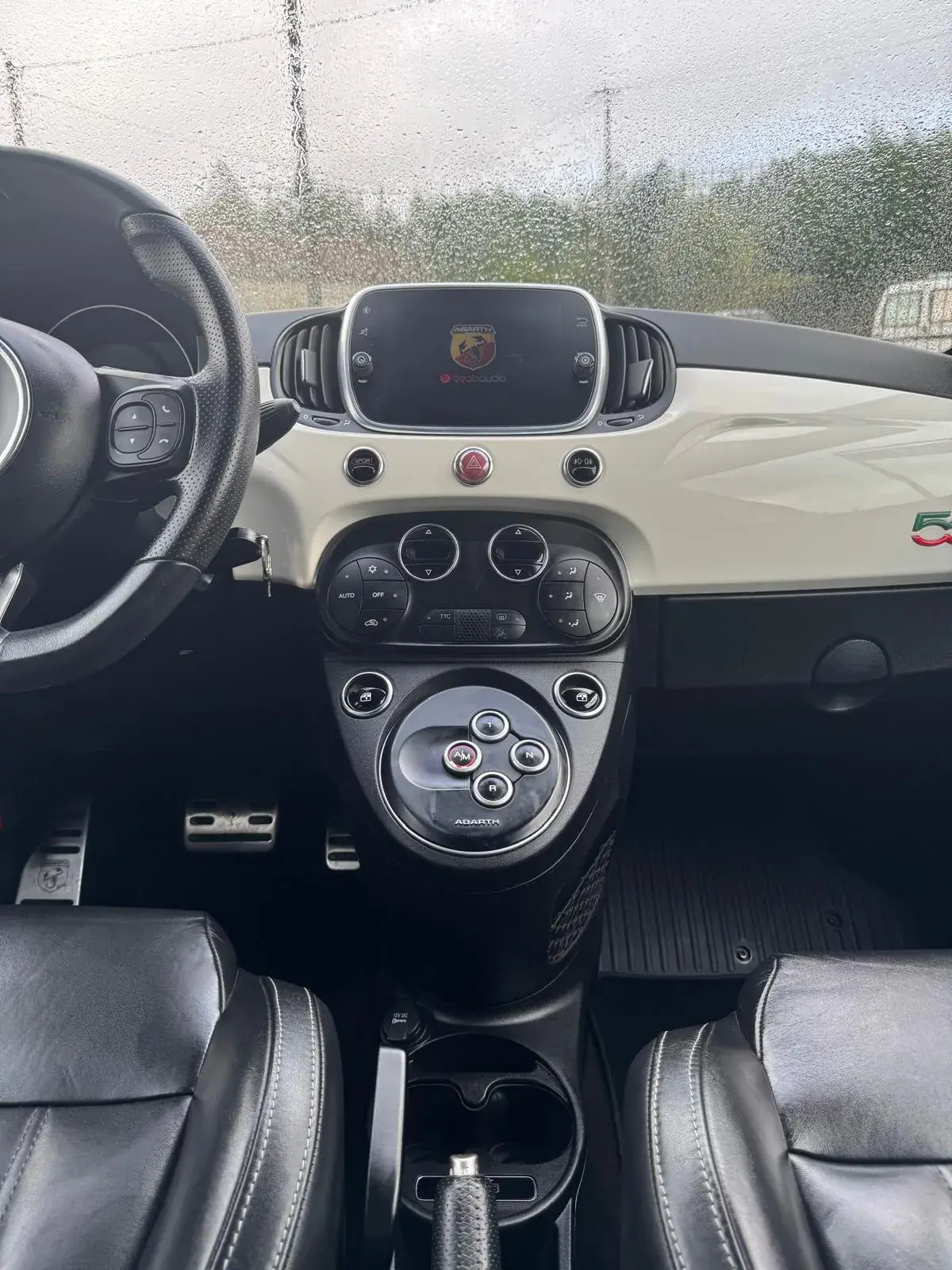 Abarth 595C 1.4 T-Jet Competizione MTA 21