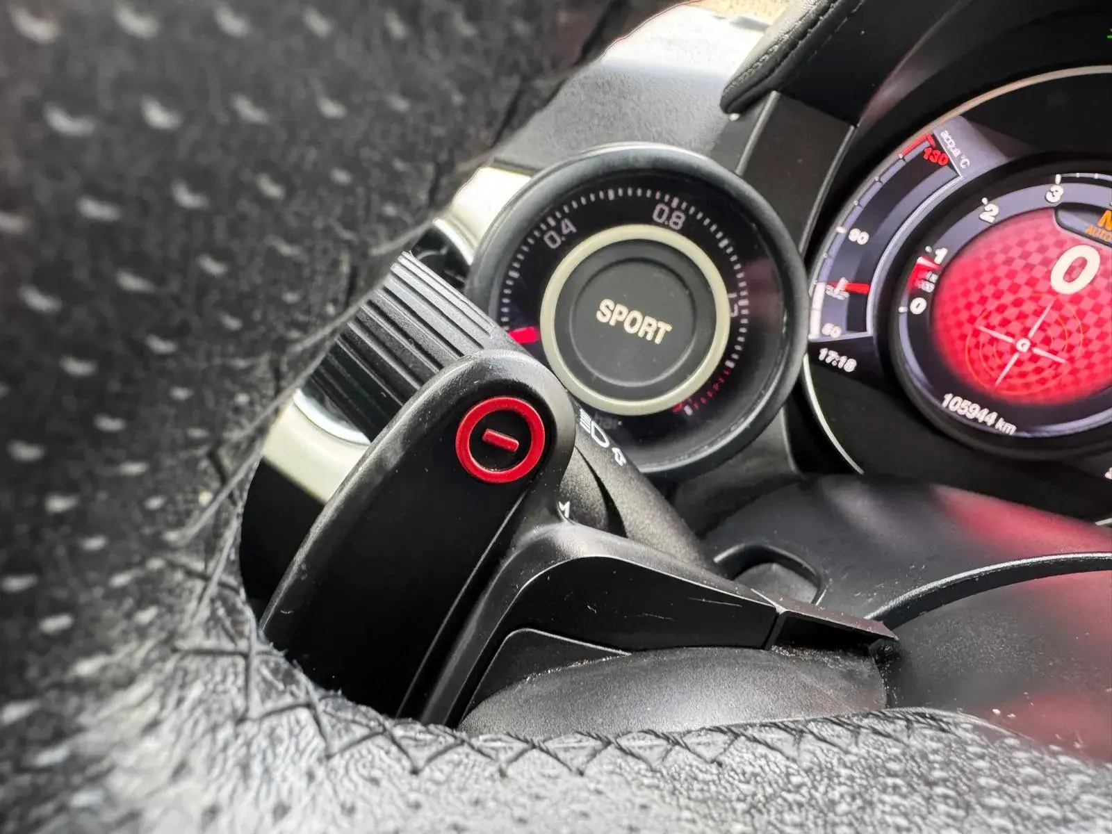 Abarth 595C 1.4 T-Jet Competizione MTA 33