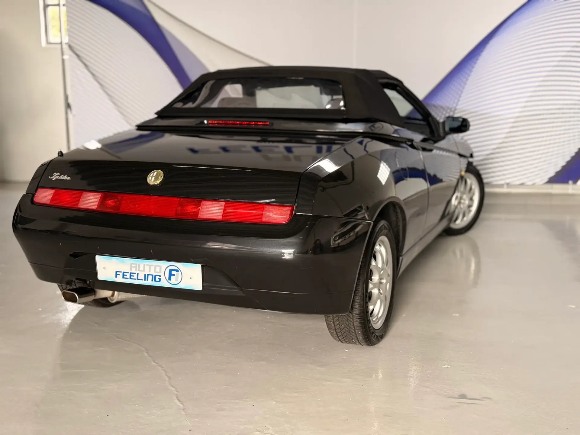 Alfa Romeo Spider 2.0 TS 3