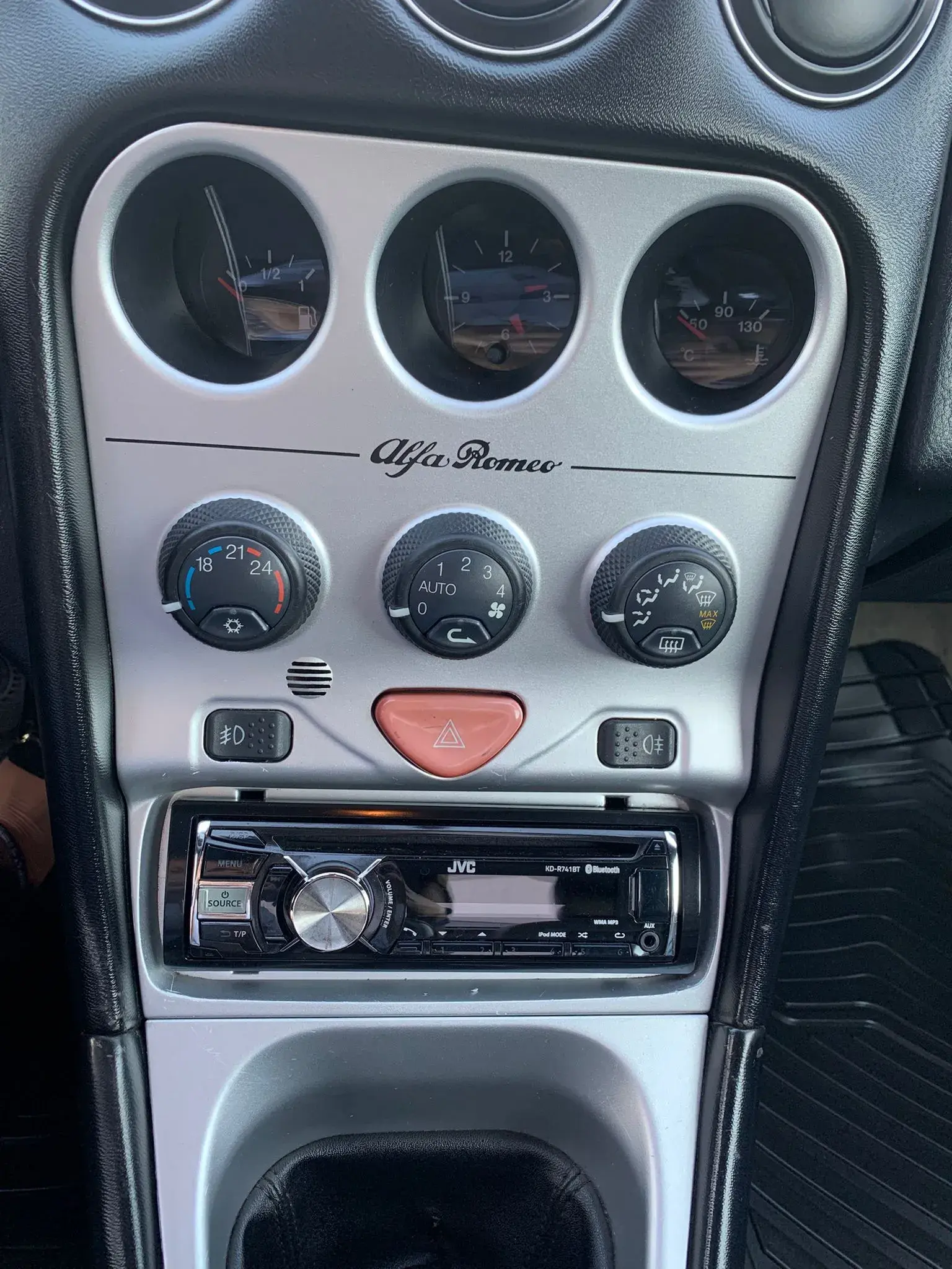 Alfa Romeo Spider 2.0 TS 21