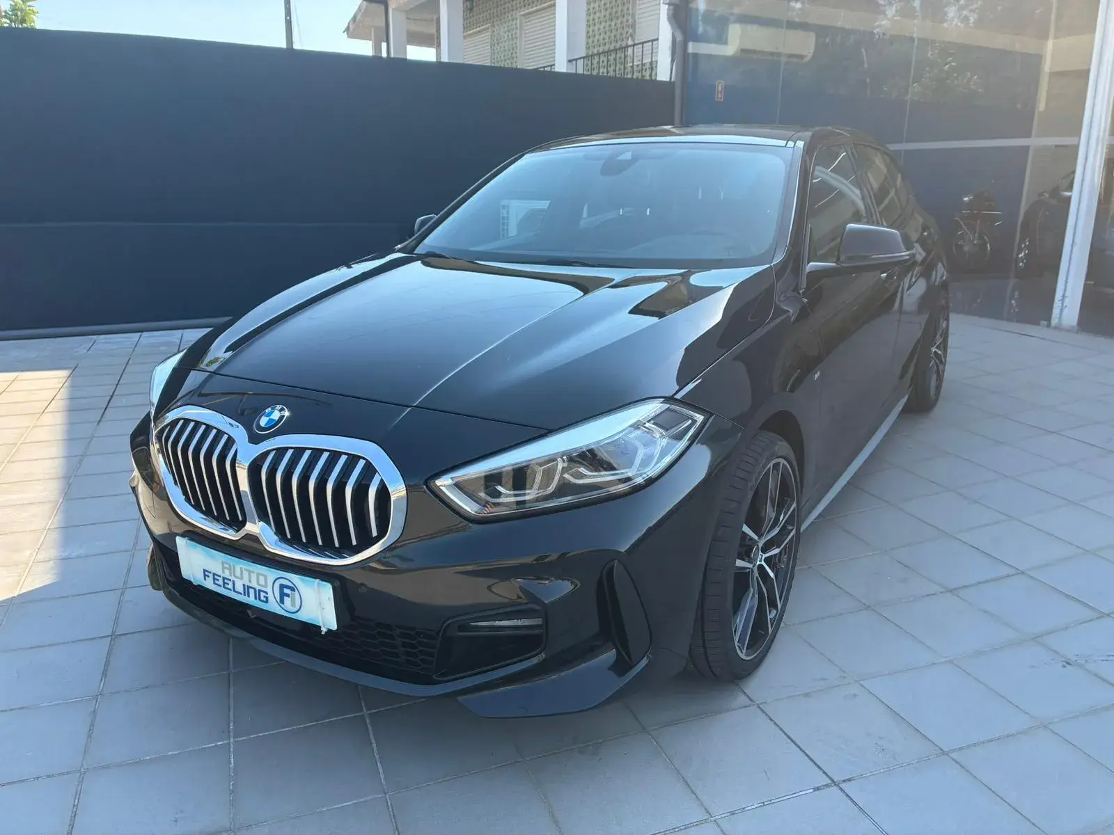 BMW 120 i Aut. M Sport 1