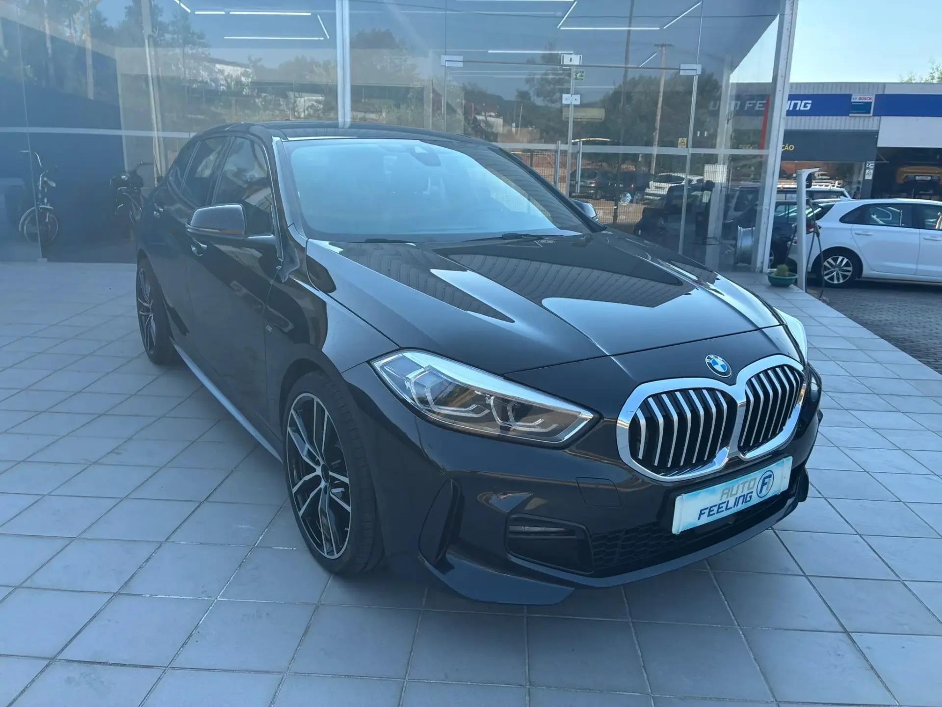 BMW 120 i Aut. M Sport 4