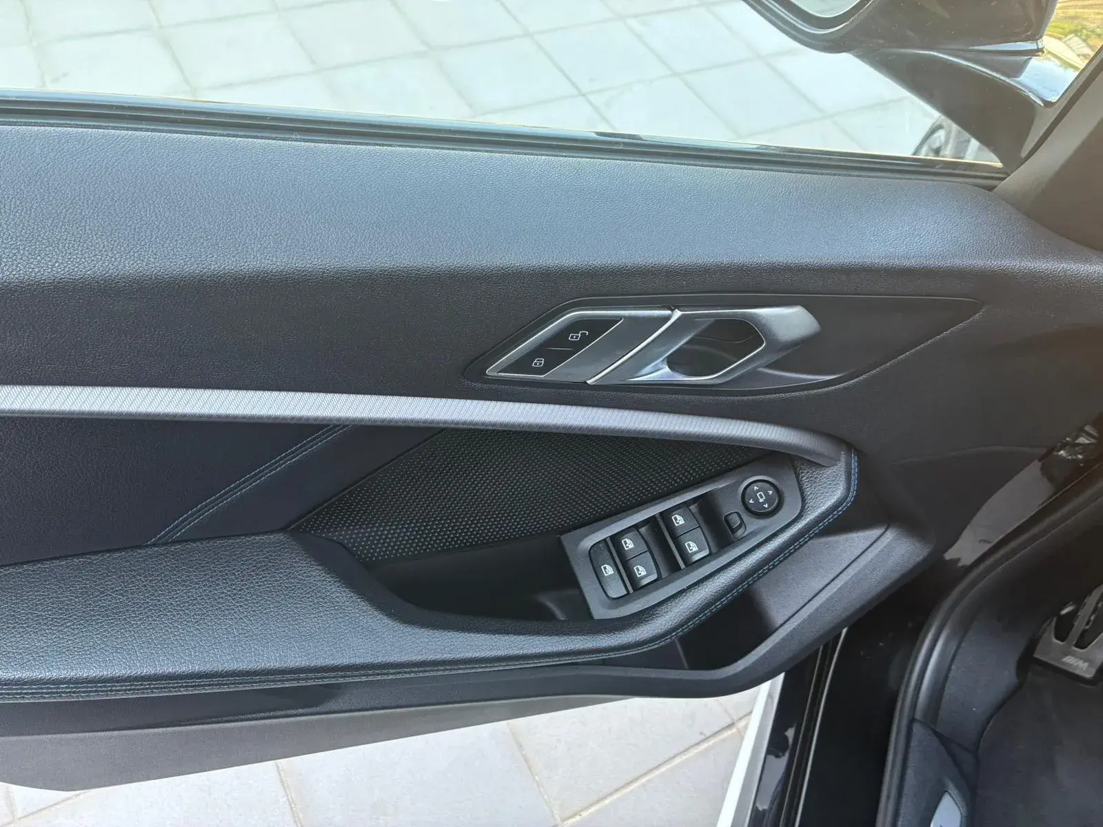 BMW 120 i Aut. M Sport 8