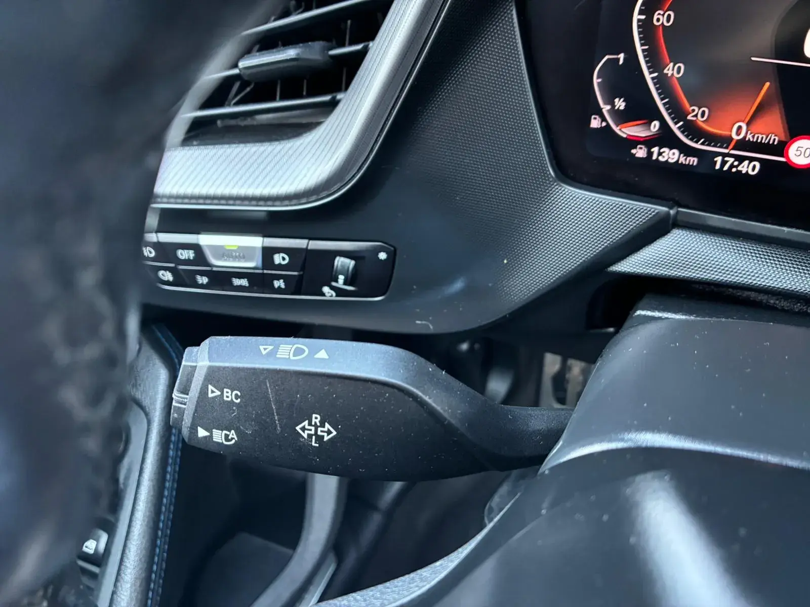 BMW 120 i Aut. M Sport 12