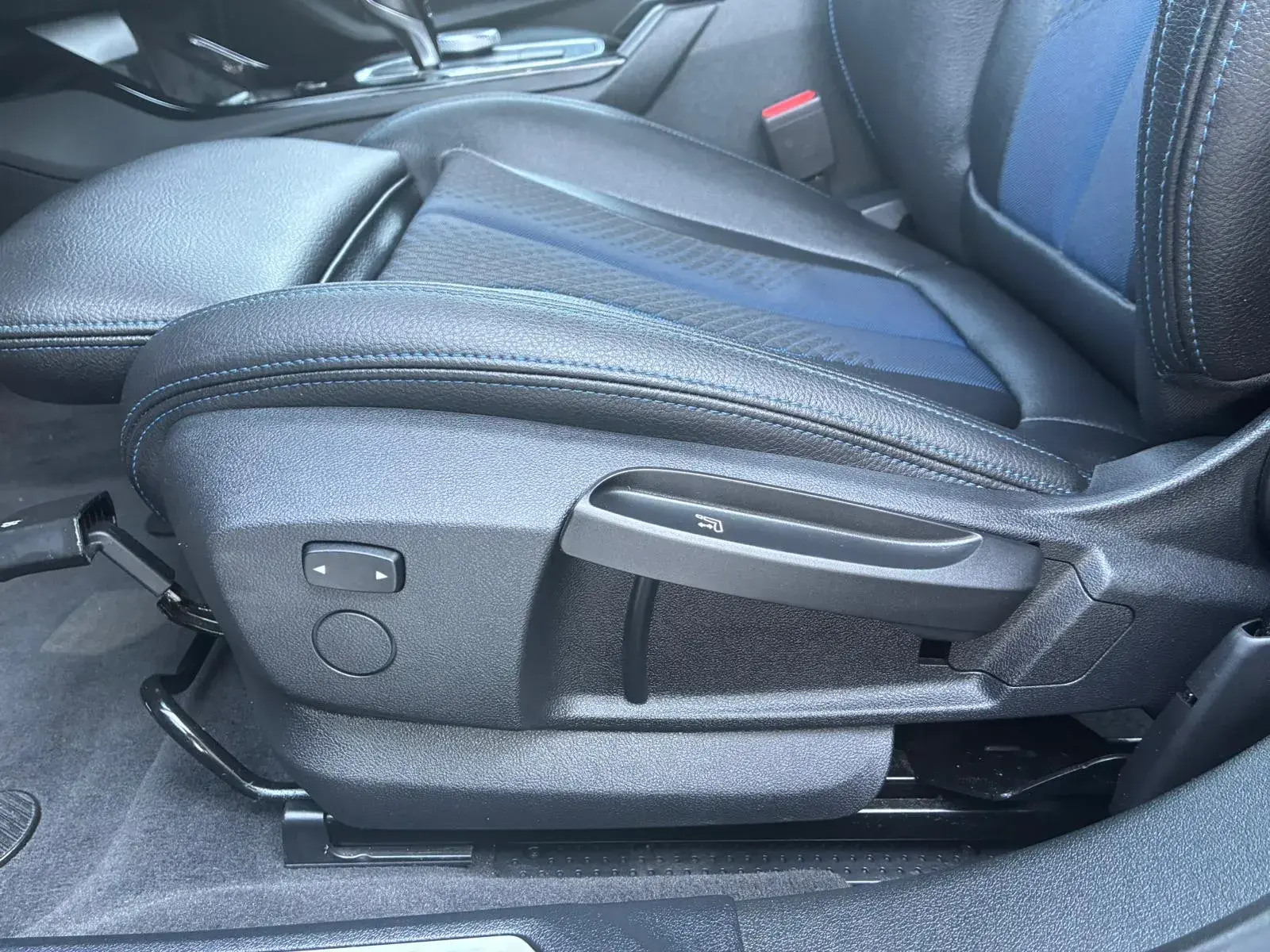BMW 120 i Aut. M Sport 26