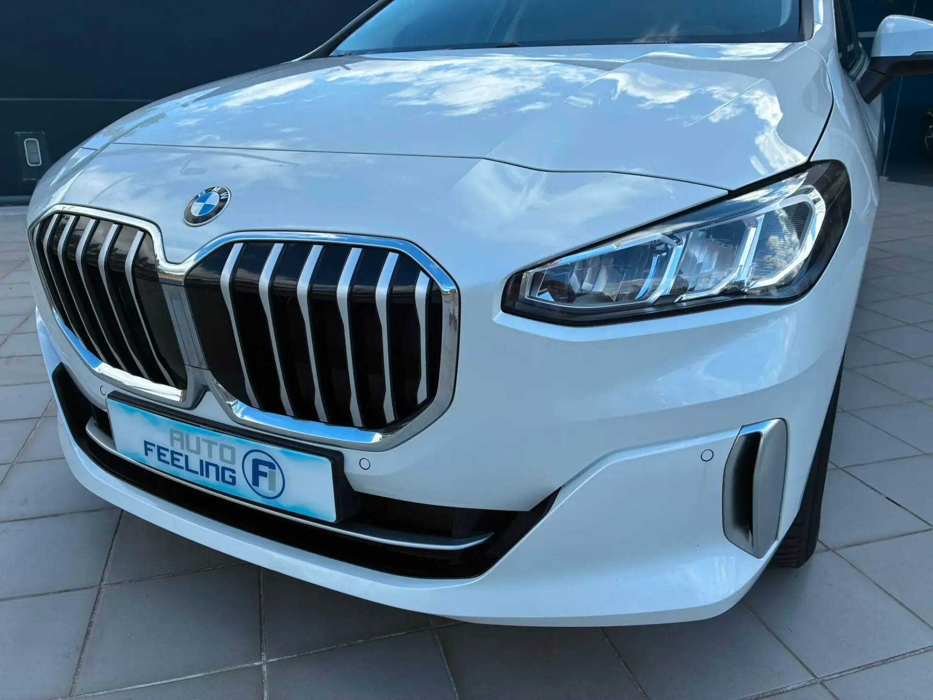 BMW 218 Active Tourer i Line Luxury Auto 5