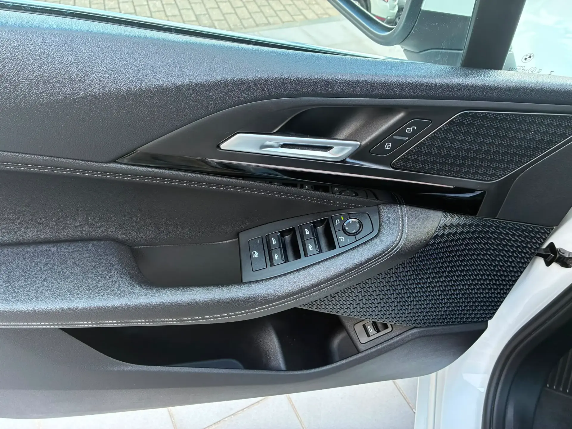 BMW 218 Active Tourer i Line Luxury Auto 8