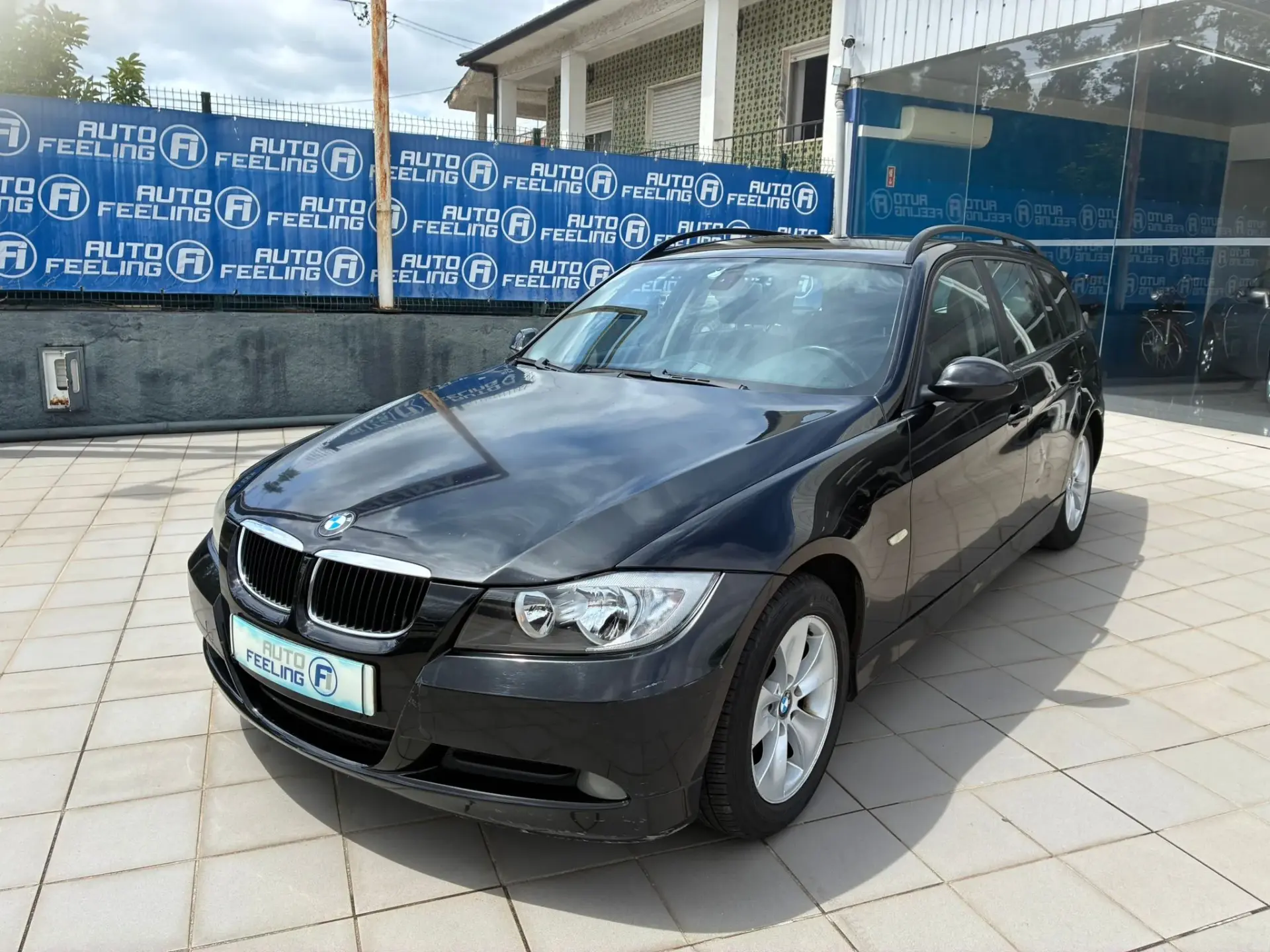BMW 318 d Touring 1