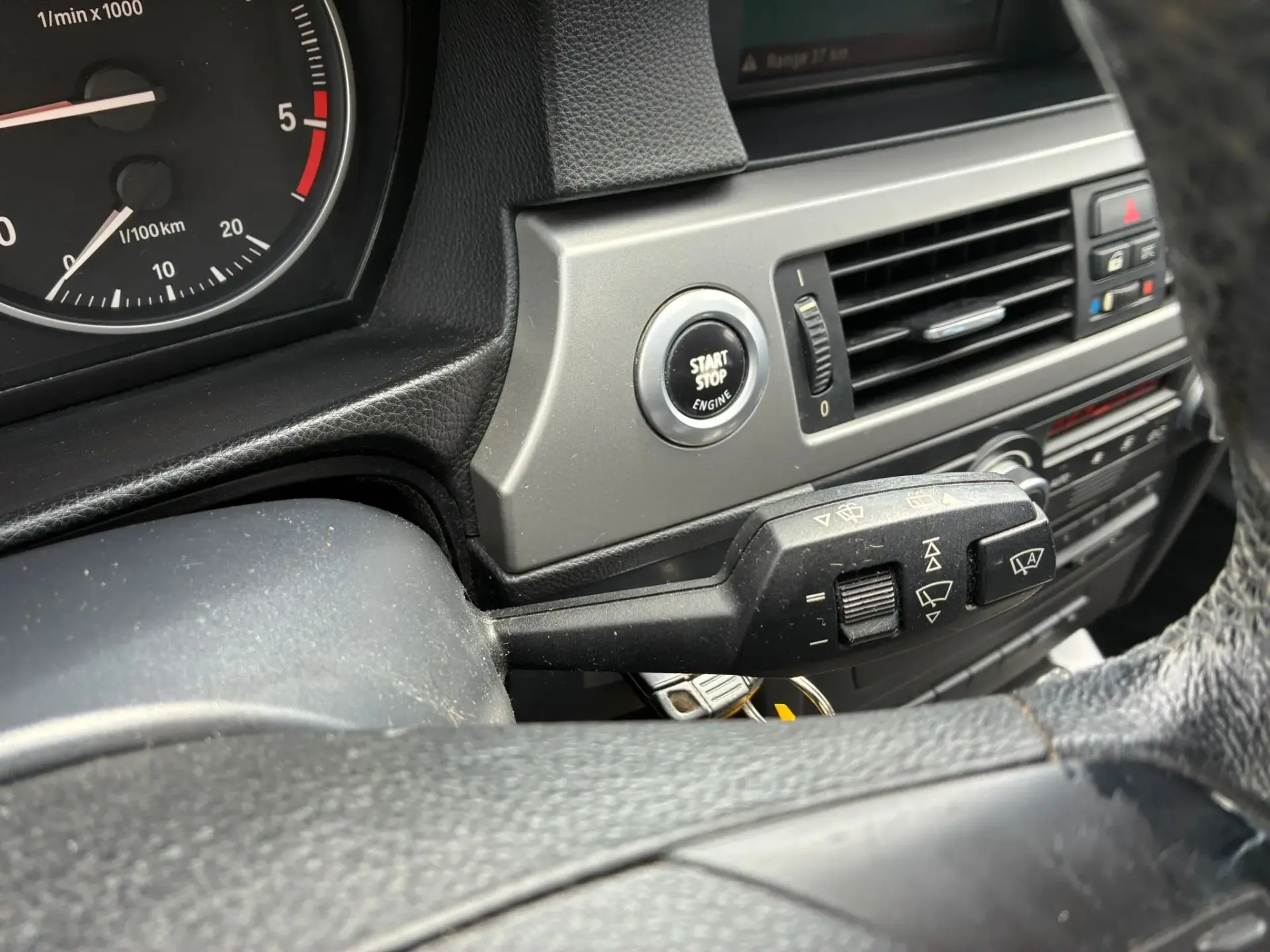 BMW 318 d Touring 9