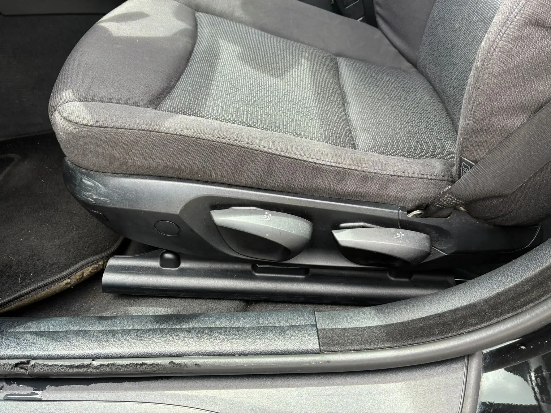 BMW 318 d Touring 18