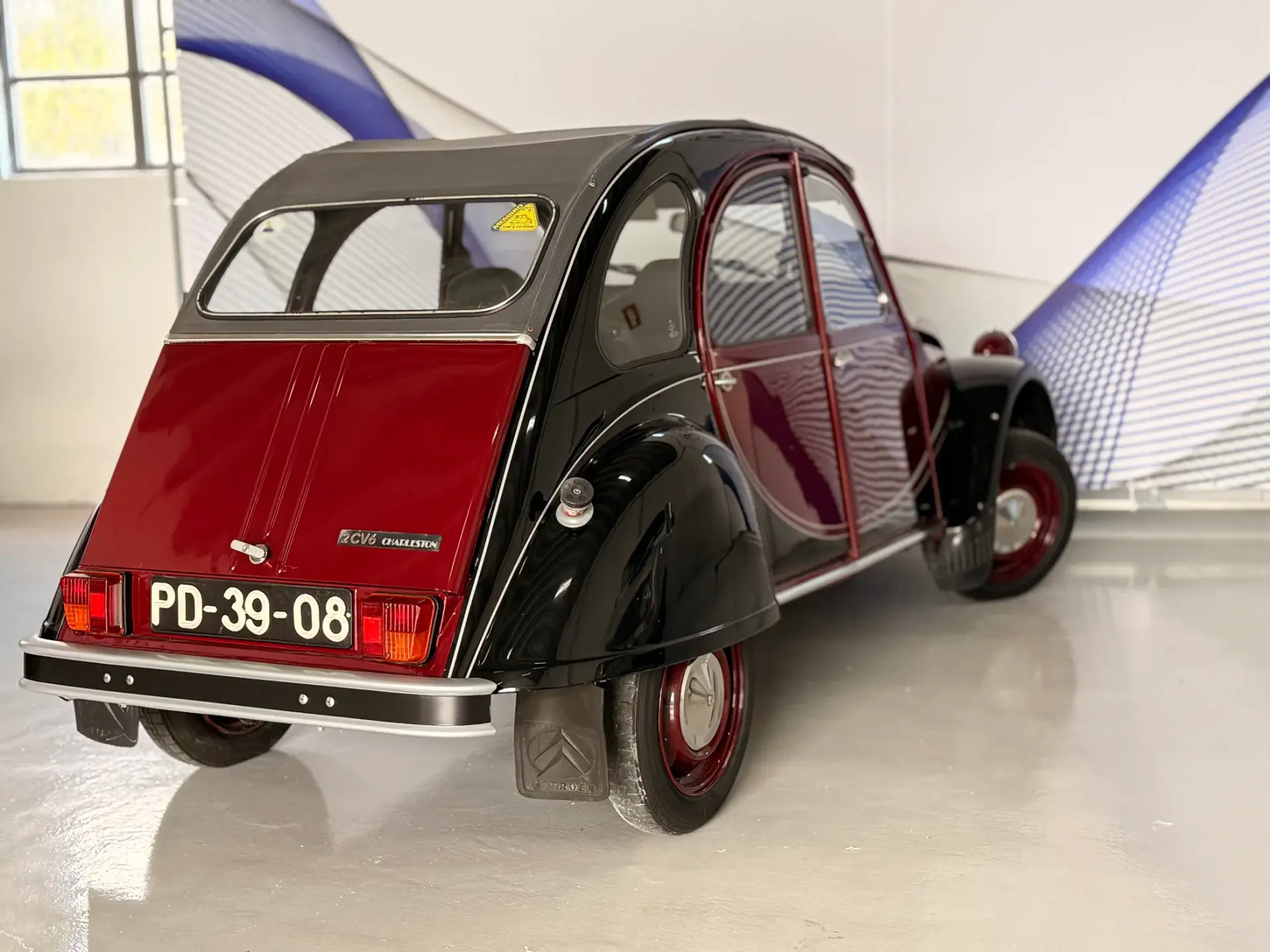 Citroen 2CV Charlestone 9