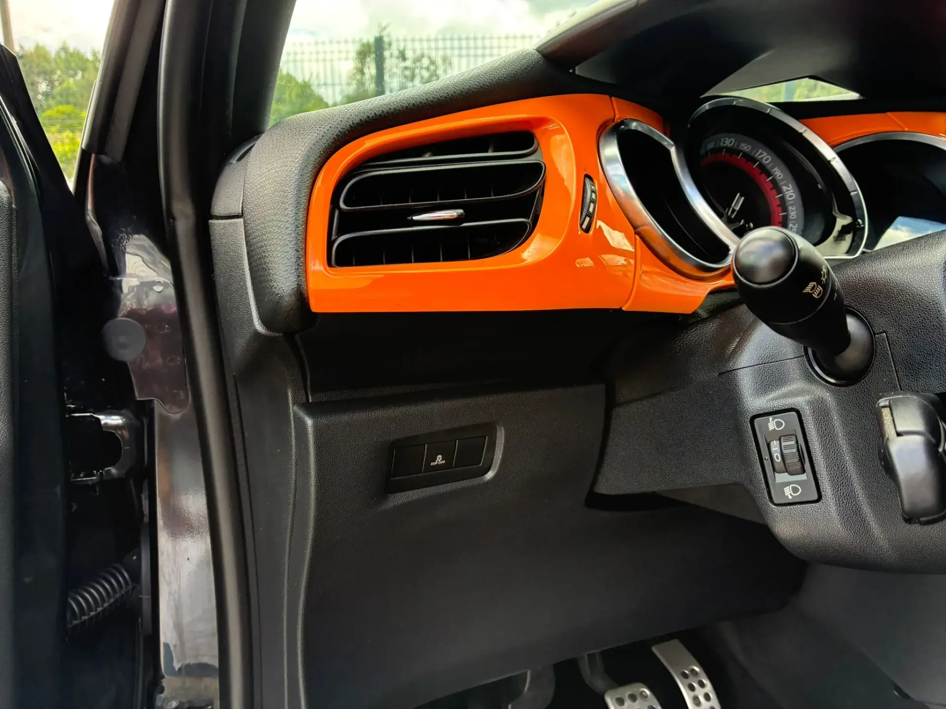 Citroen DS3 1.6 RACING 11