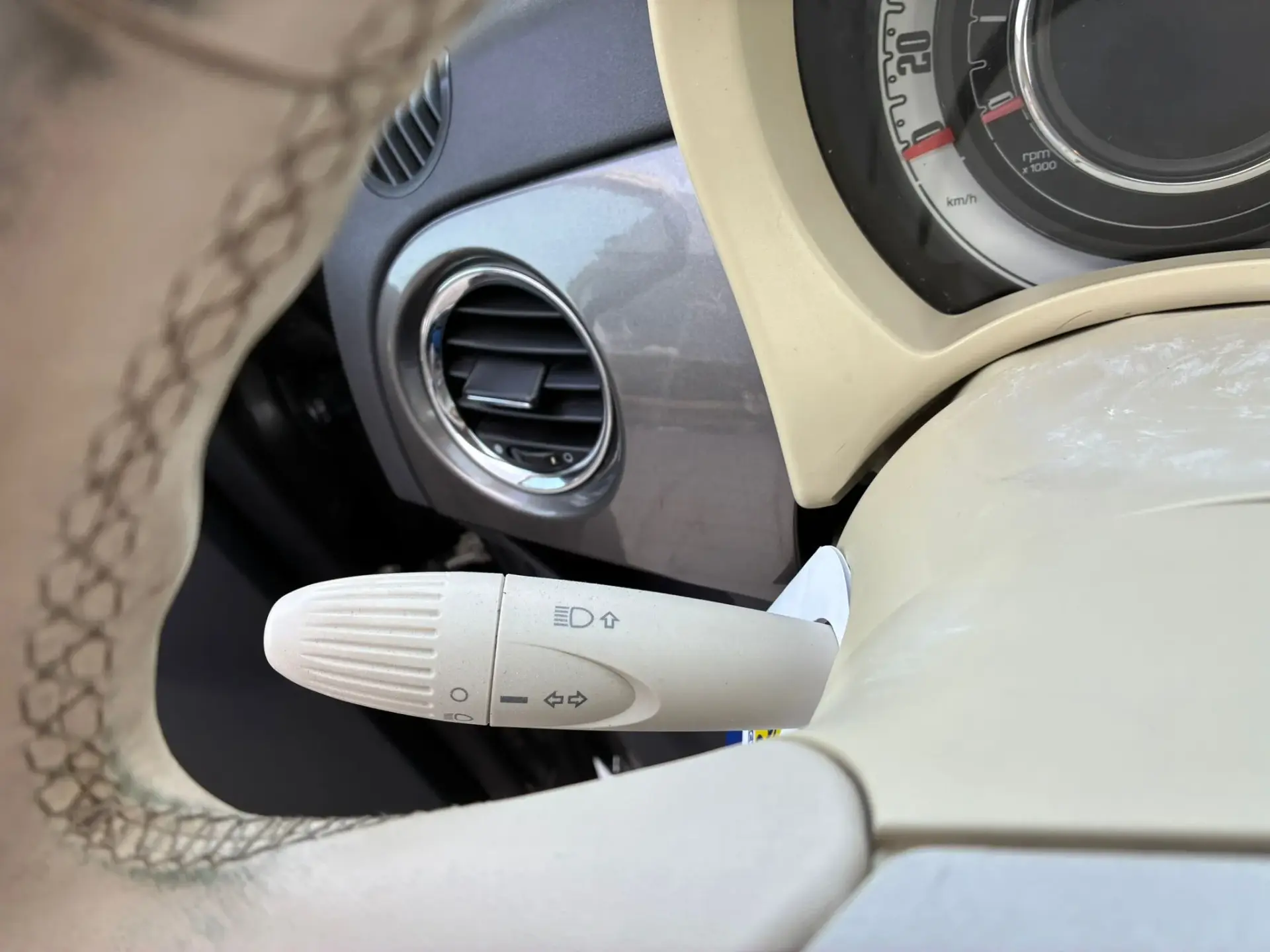 Fiat 500C 1.2 Lounge 10