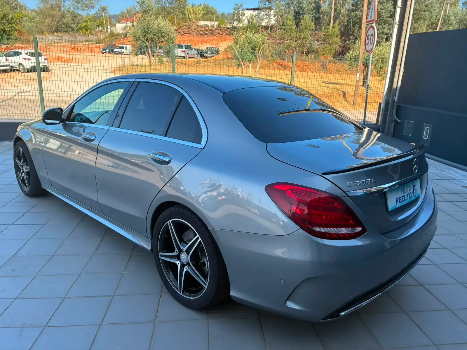 Mercedes-Benz C 300 De  HYBRID BLUE TEC AMG LINE 2