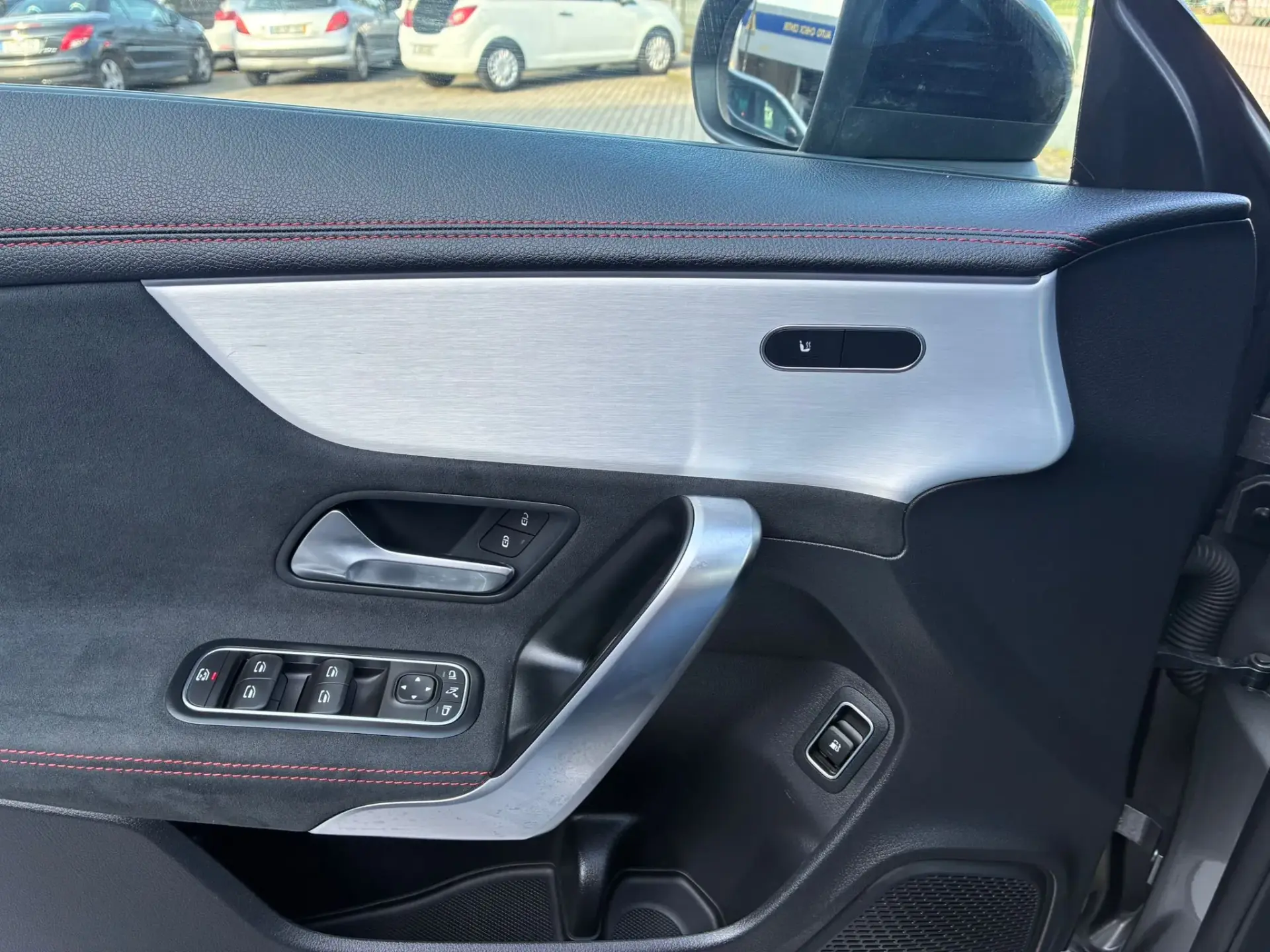 Mercedes-Benz CLA 250 250e  AMG LINE 18