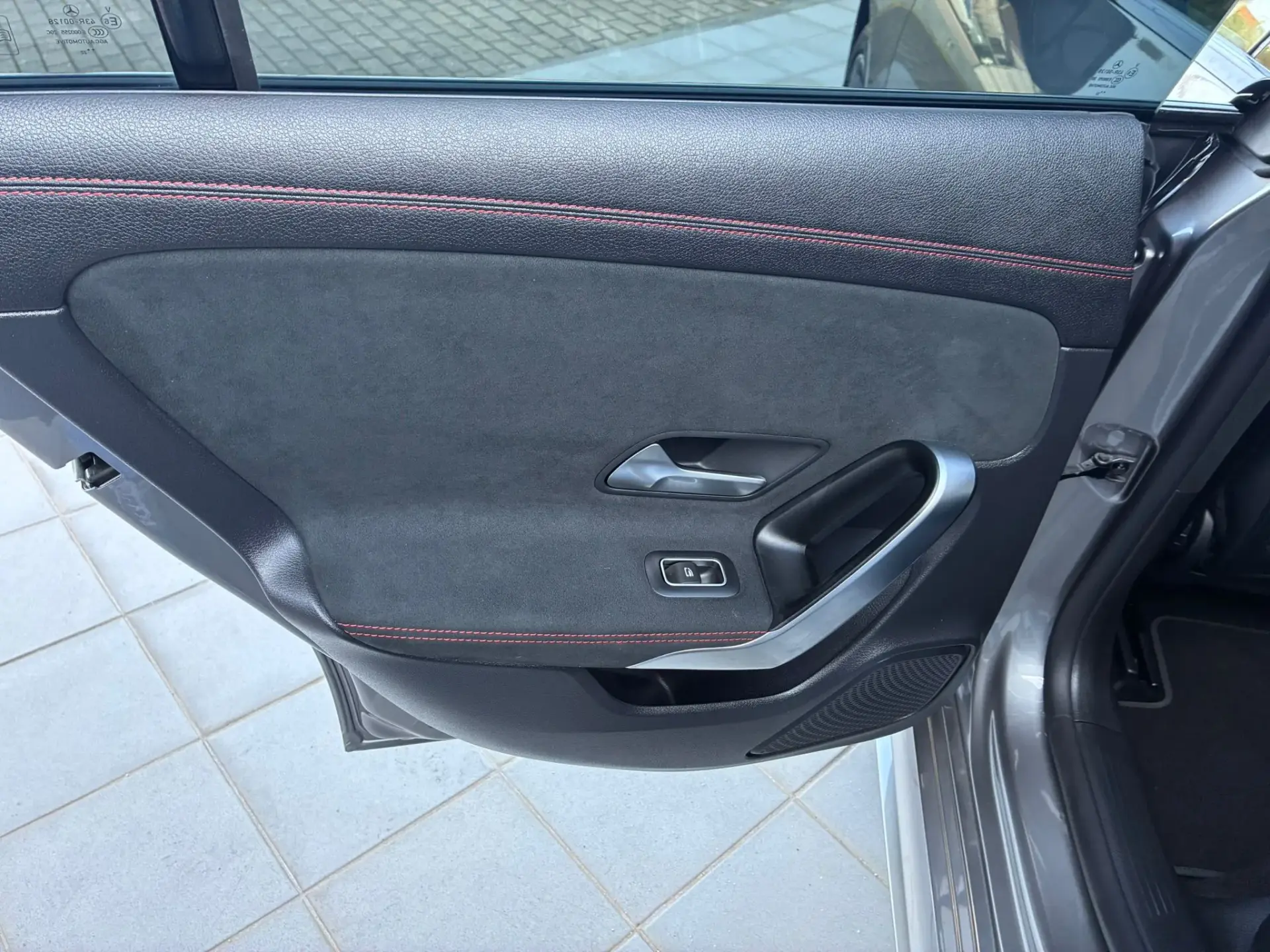Mercedes-Benz CLA 250 250e  AMG LINE 23