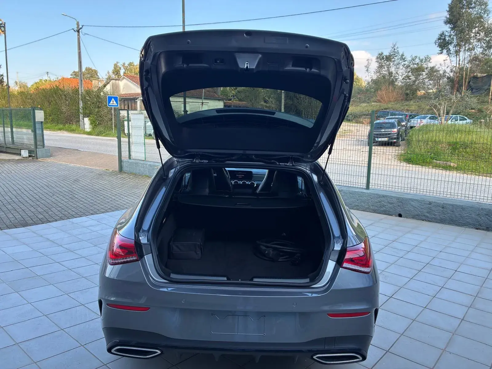 Mercedes-Benz CLA 250 250e  AMG LINE 32