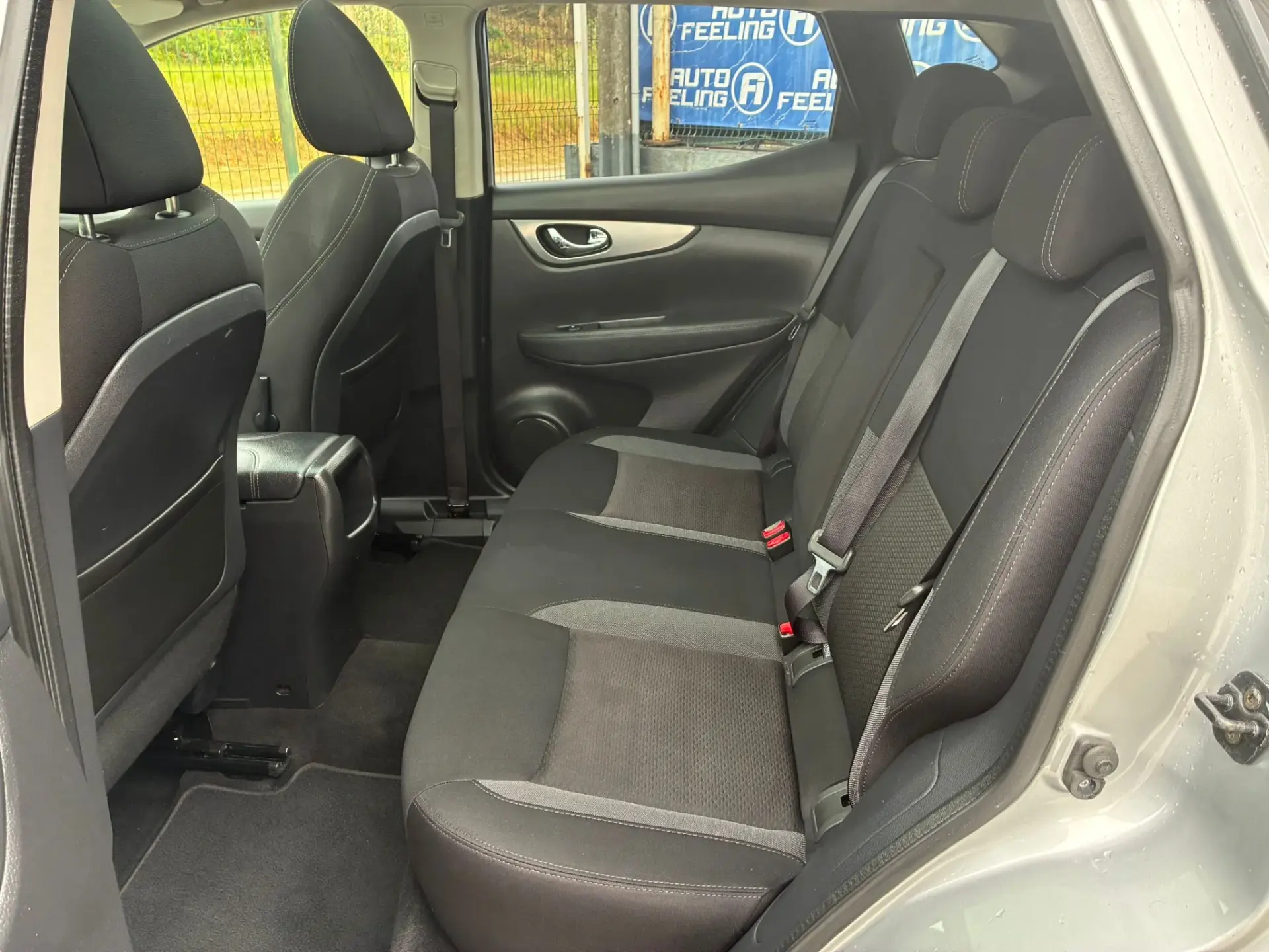Nissan Qashqai 1.3 DIG-T N-Connecta 21