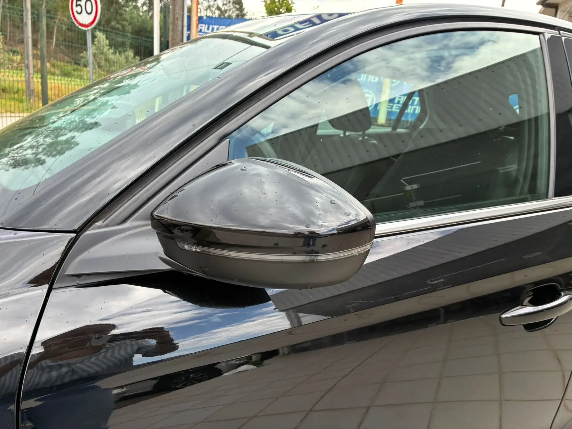 Opel Corsa 1.5 D Elegance 9