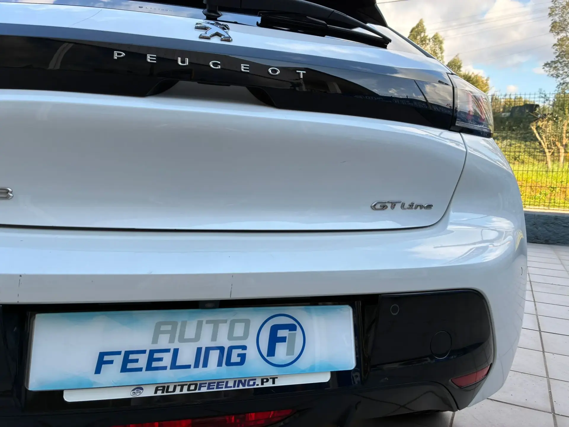 Peugeot e-208 50 kWh GT Line 9