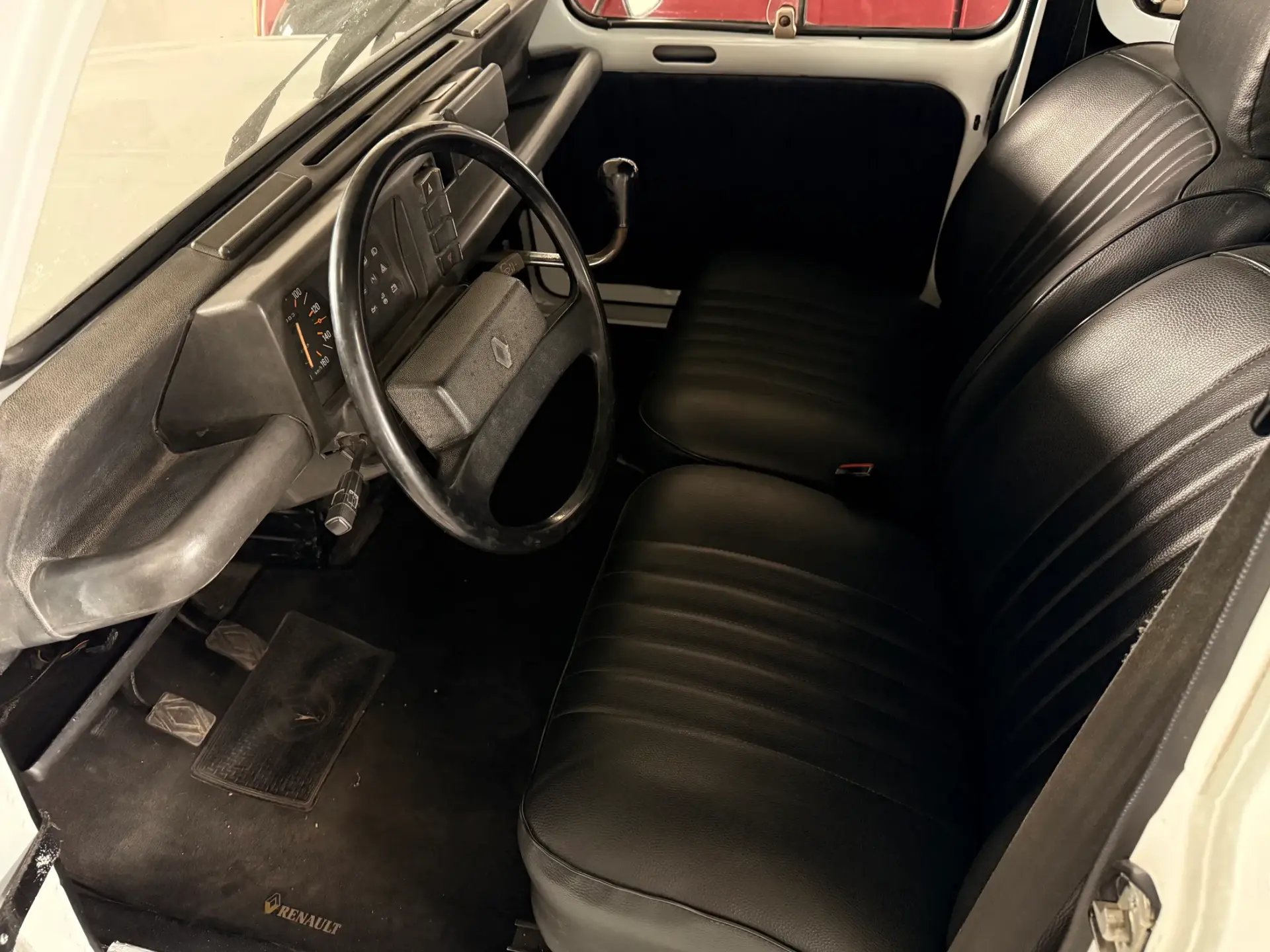 Renault 4 4 F 10